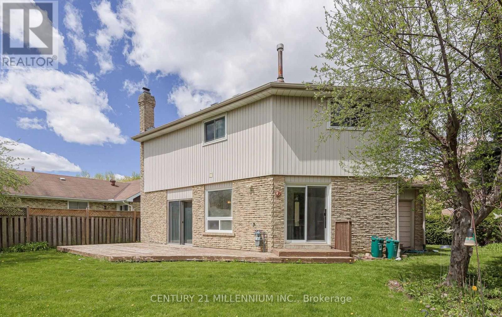 3 LONGBOURNE CRESCENT - 33
