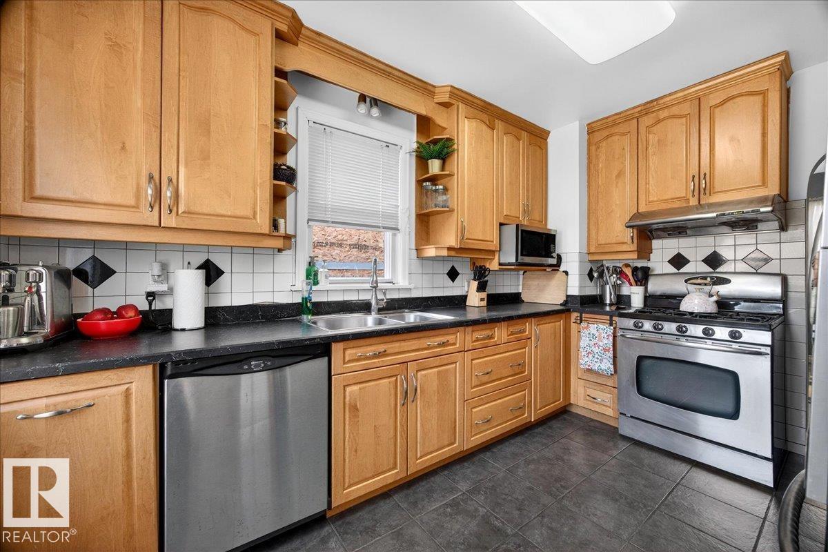 11645 125 ST NW, Edmonton