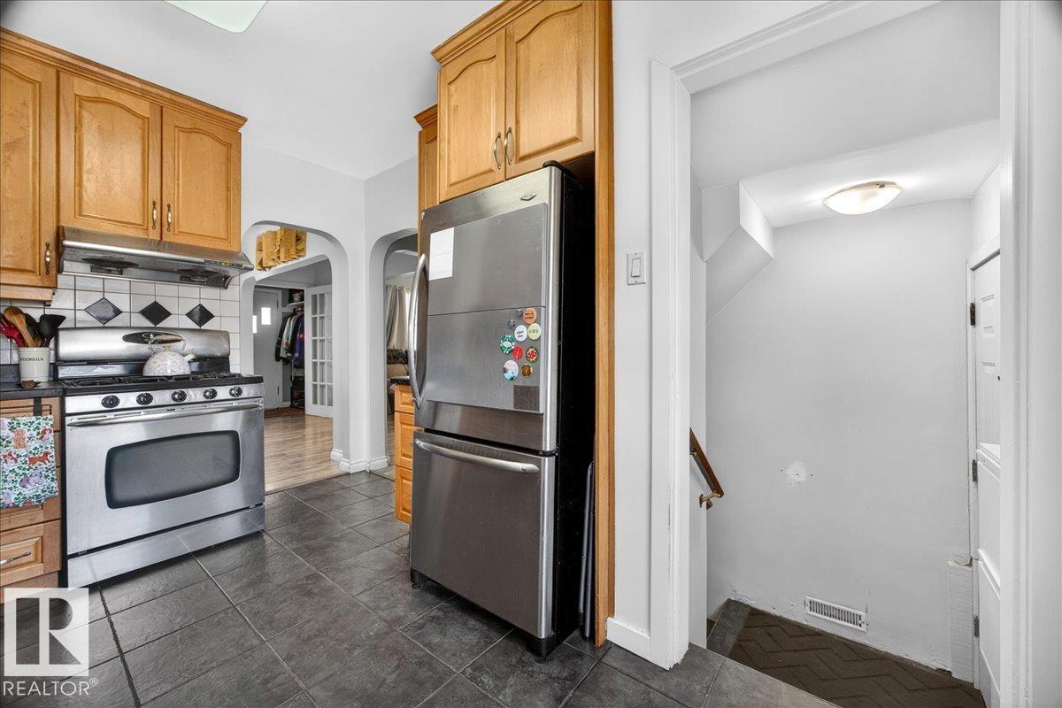 11645 125 ST NW, Edmonton