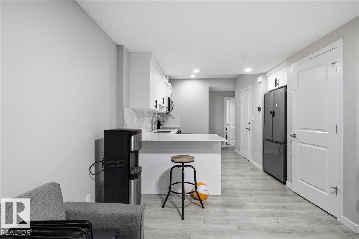 7056 182 Avenue NW, Edmonton
