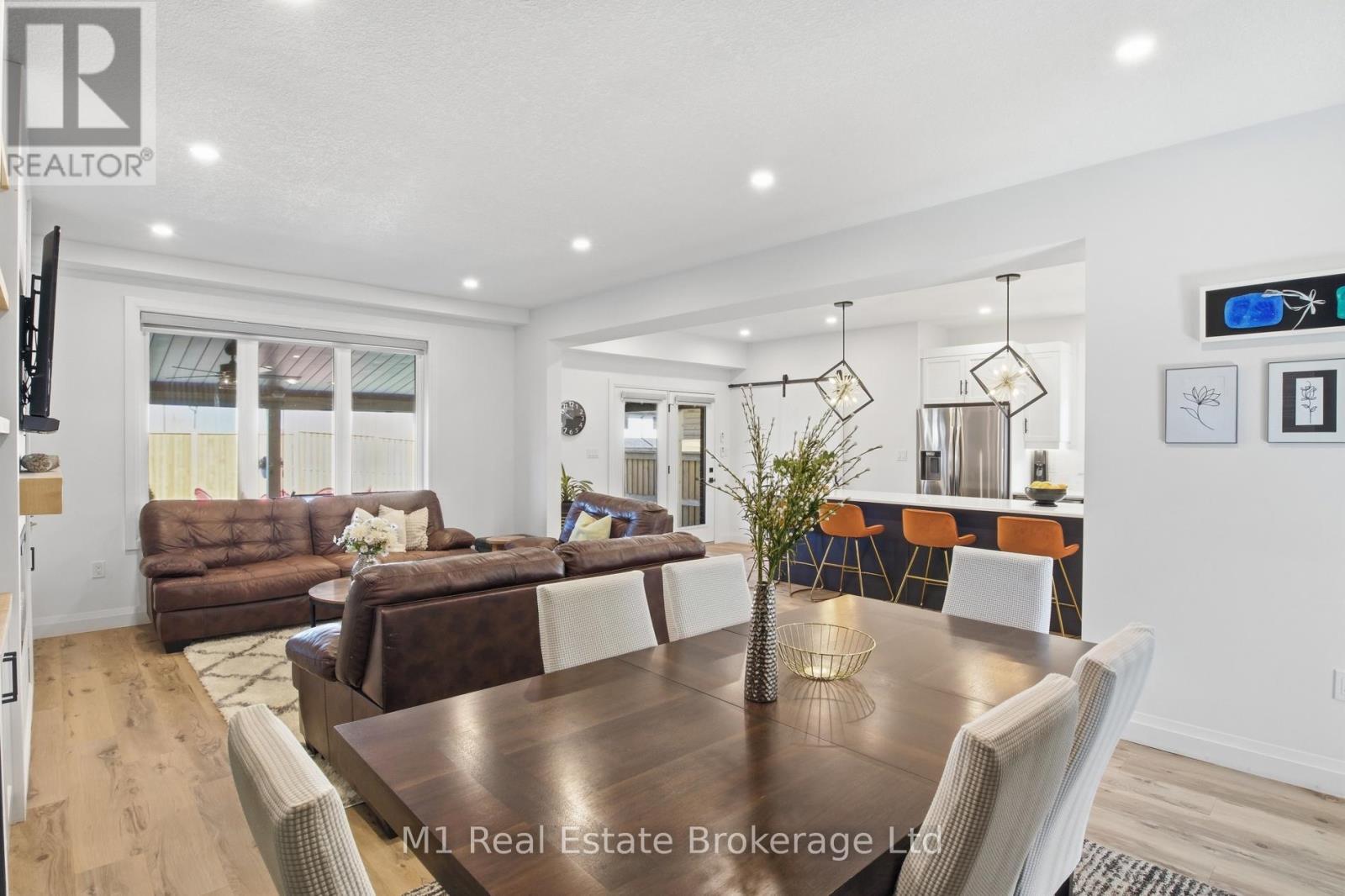 231 SCHMIDT DRIVE - 4