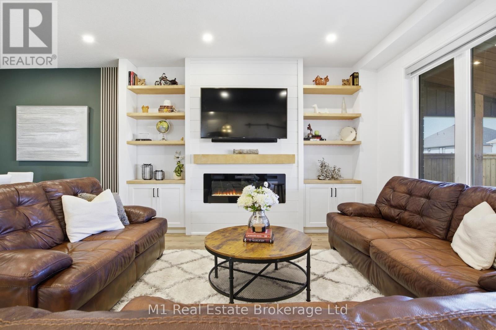 231 SCHMIDT DRIVE - 7