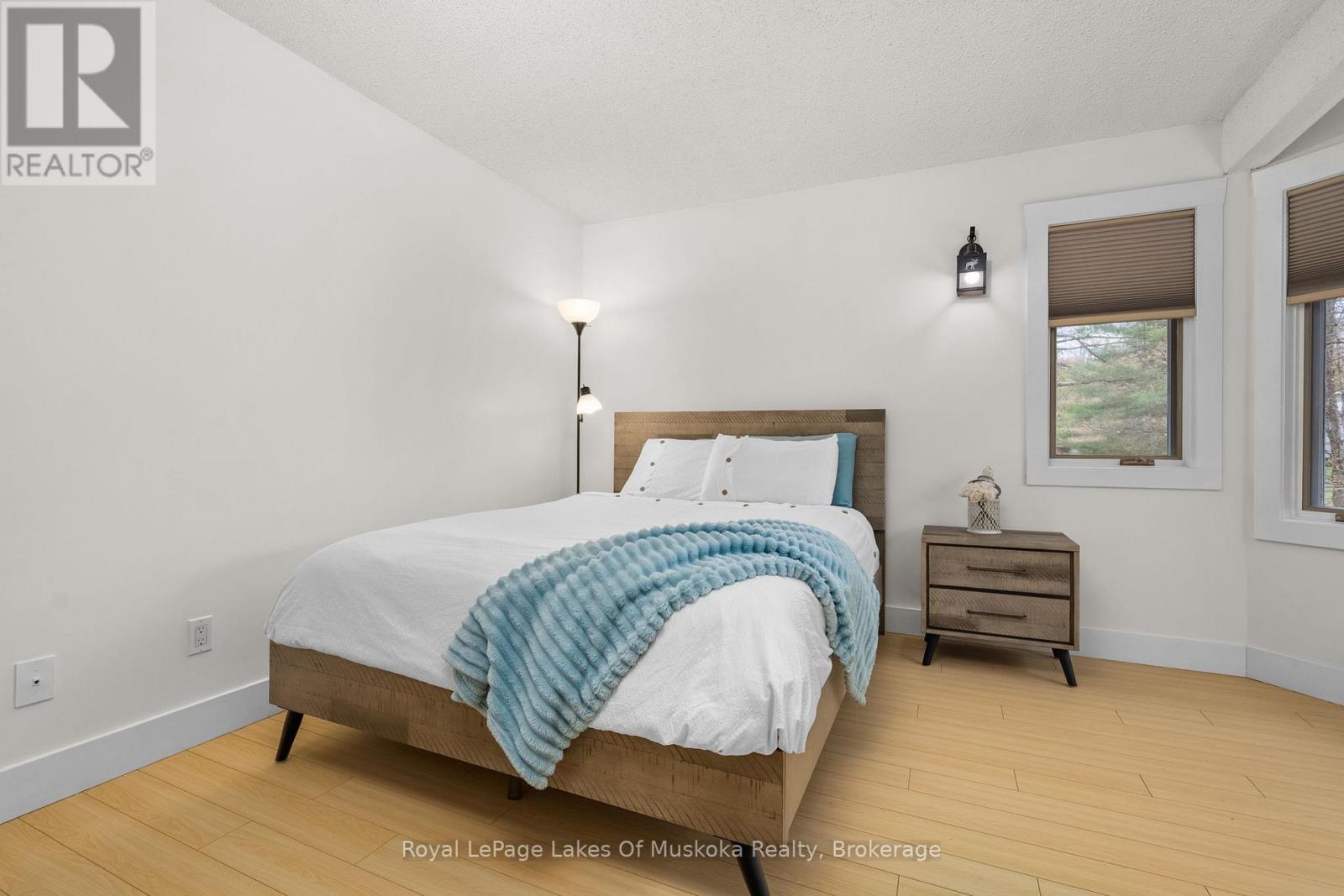 84 CLARKE CRESCENT - 25