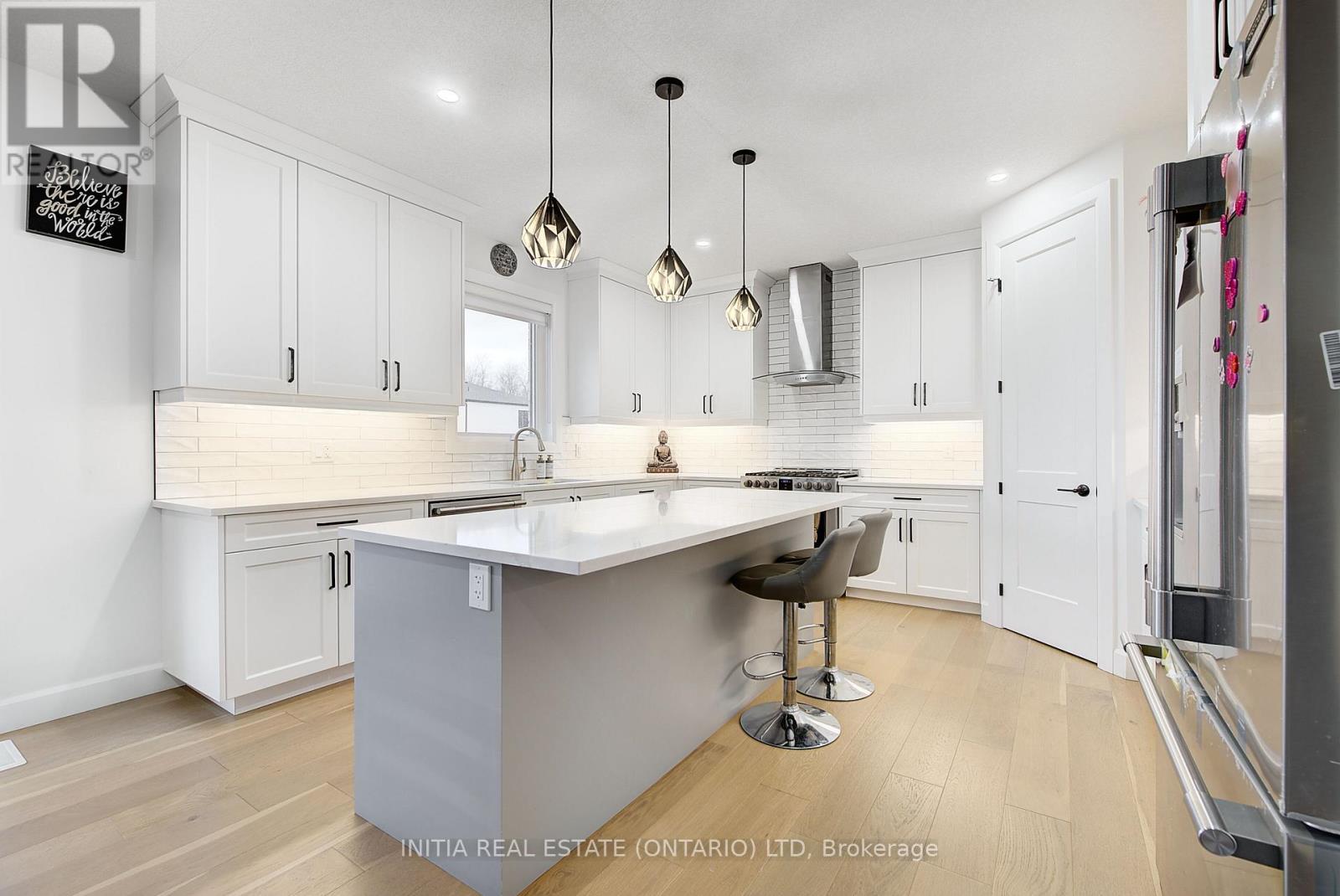 1891 APPLEROCK AVENUE - 15
