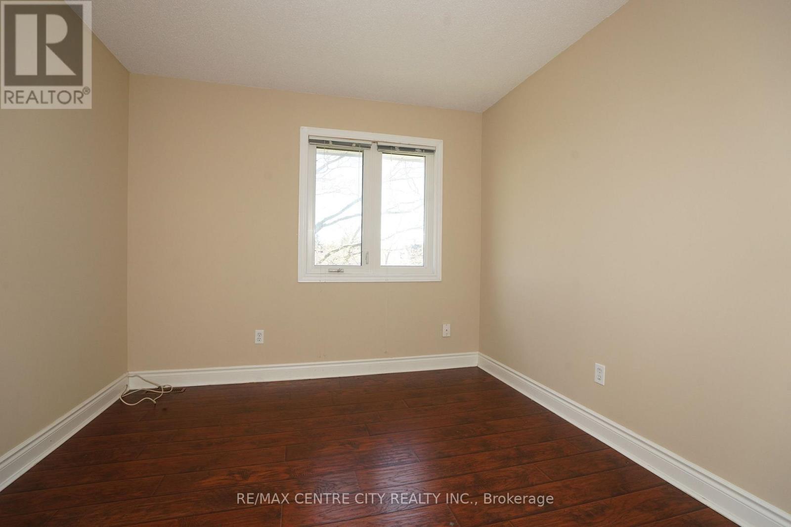 #31 1548 RICHMOND STREET - 18