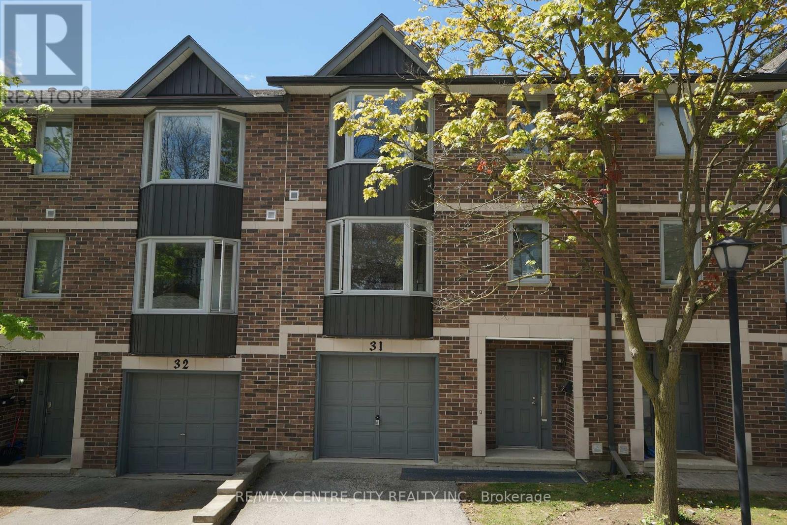 #31 1548 RICHMOND STREET - 2