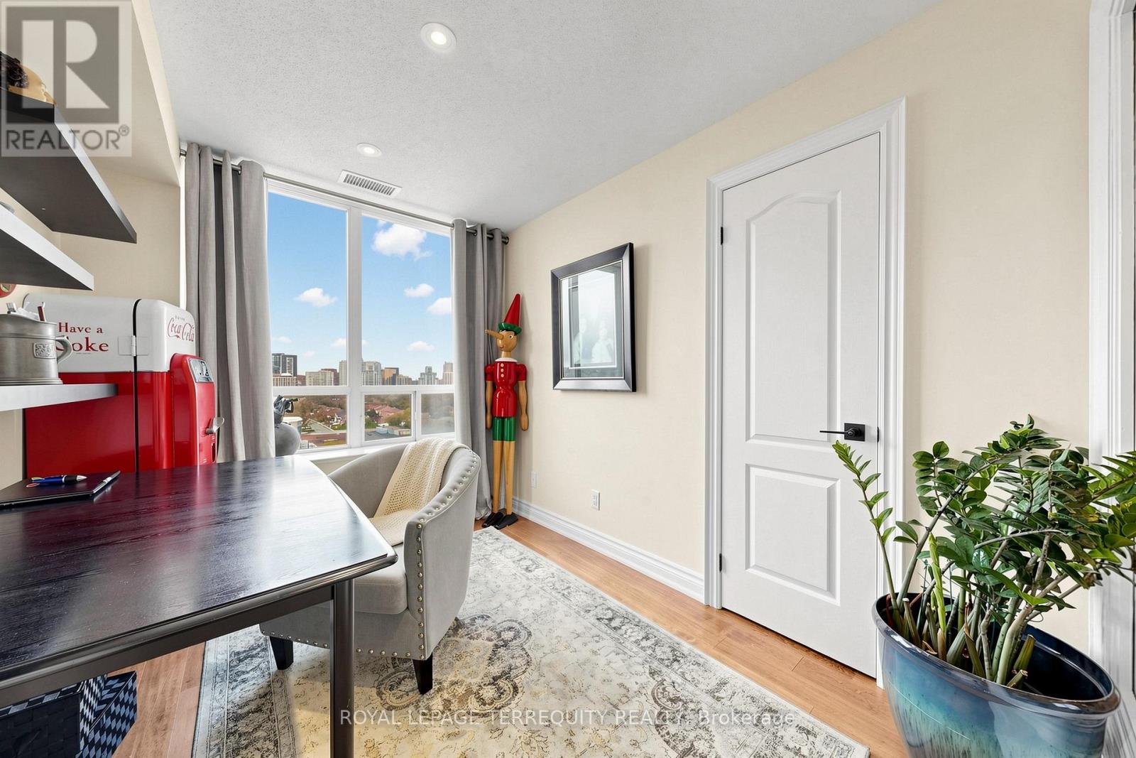 #LPH 1 2 CLAIRTRELL ROAD - 22