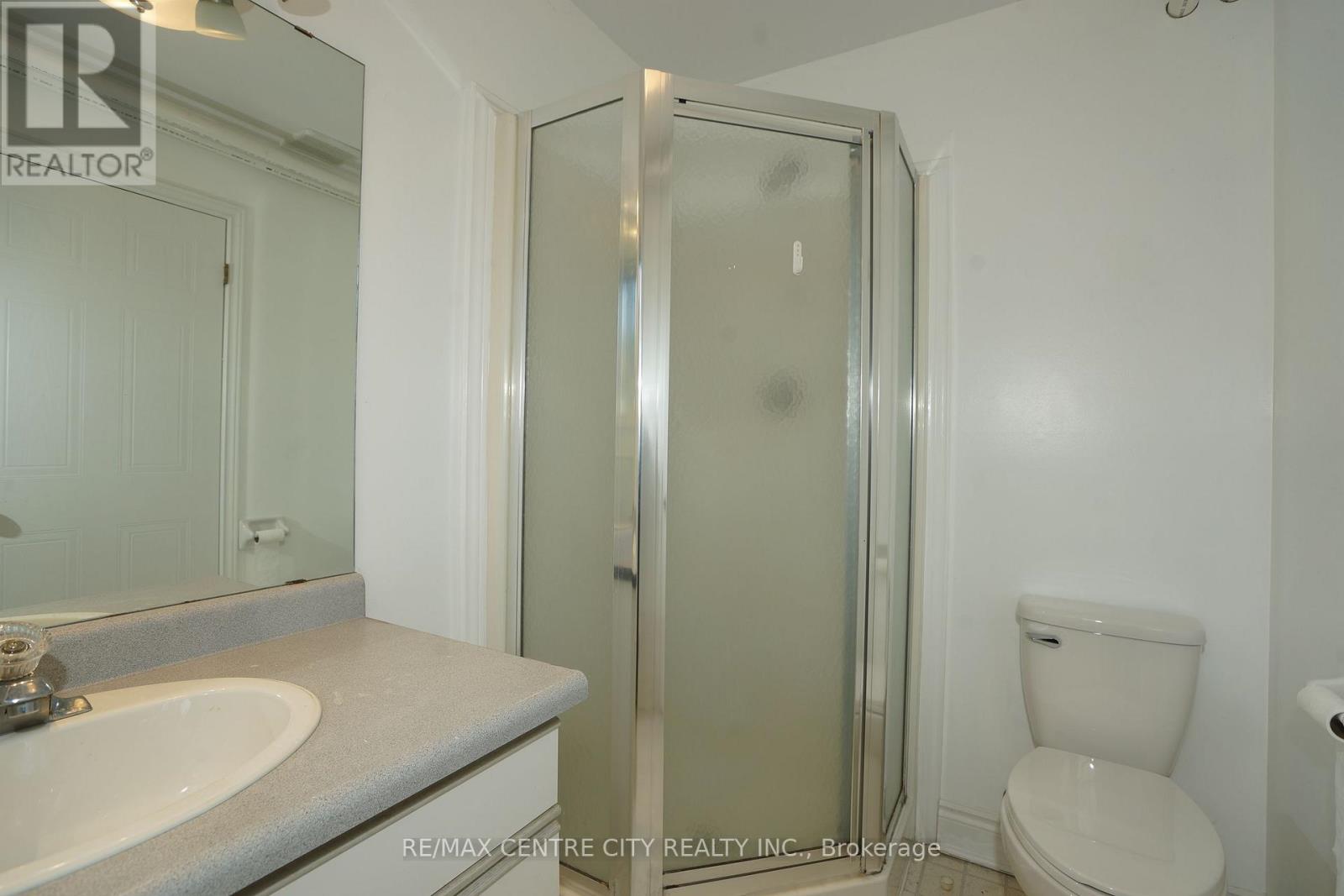 #31 1548 RICHMOND STREET - 7