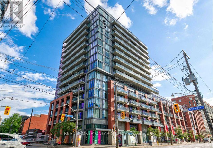 Listing photo of 1112 - 78 TECUMSETH STREET