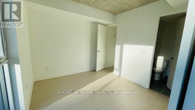 #1905 65 MUTUAL STREET - 7