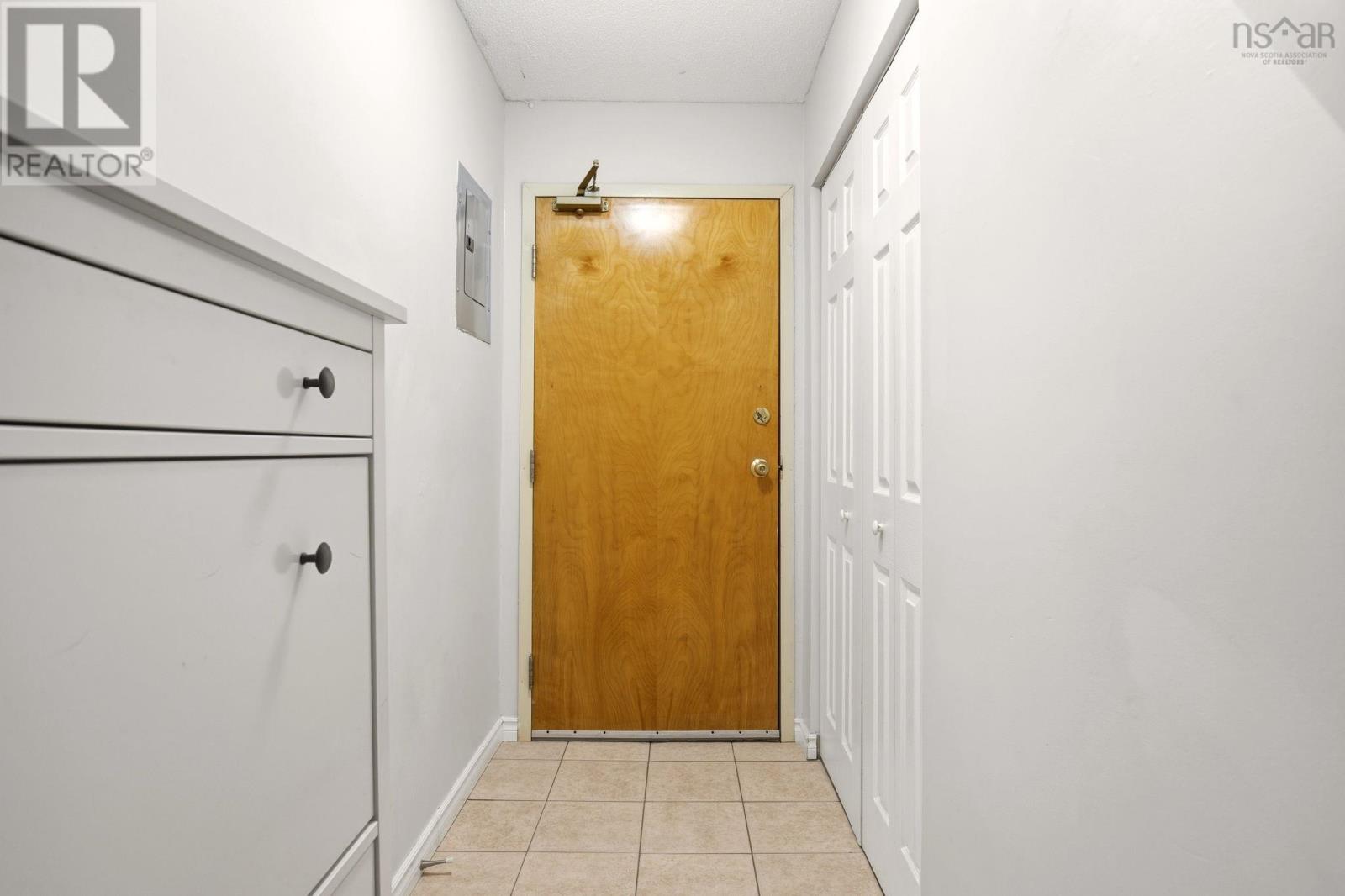 Property 3 of 33 of 306 1 Lombardy Lane
