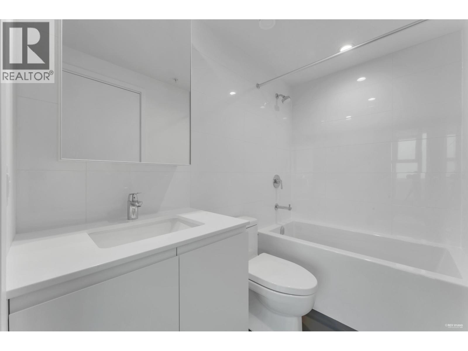 2 Bed, 2 Bath Apartment for Sale in Burnaby – 3407 3833 EVERGREEN PLACE, Burnaby – MLS# R3122063 - Image 18
