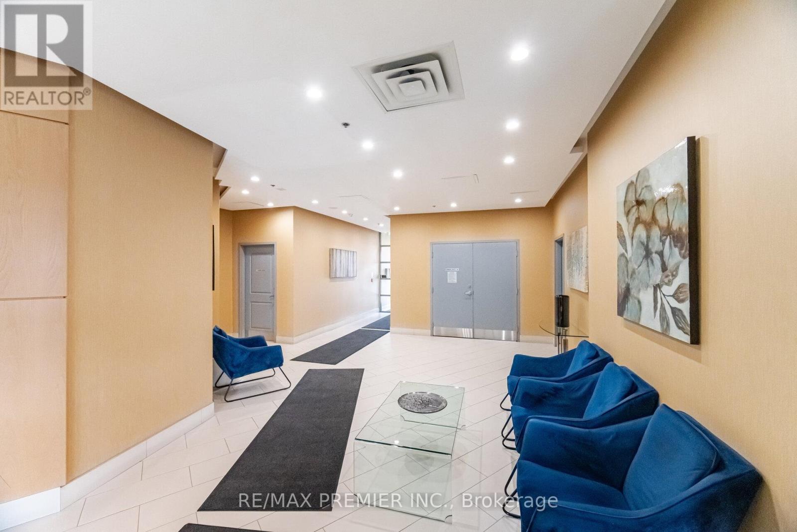 #203 7730 KIPLING AVENUE - 4
