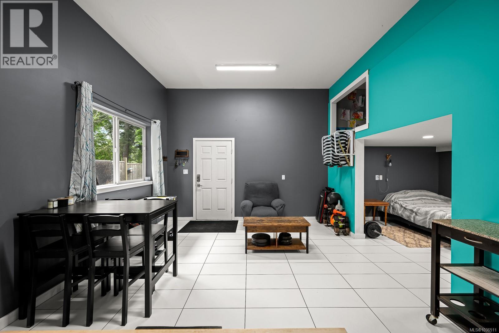 #5 690 Smith Rd - 30