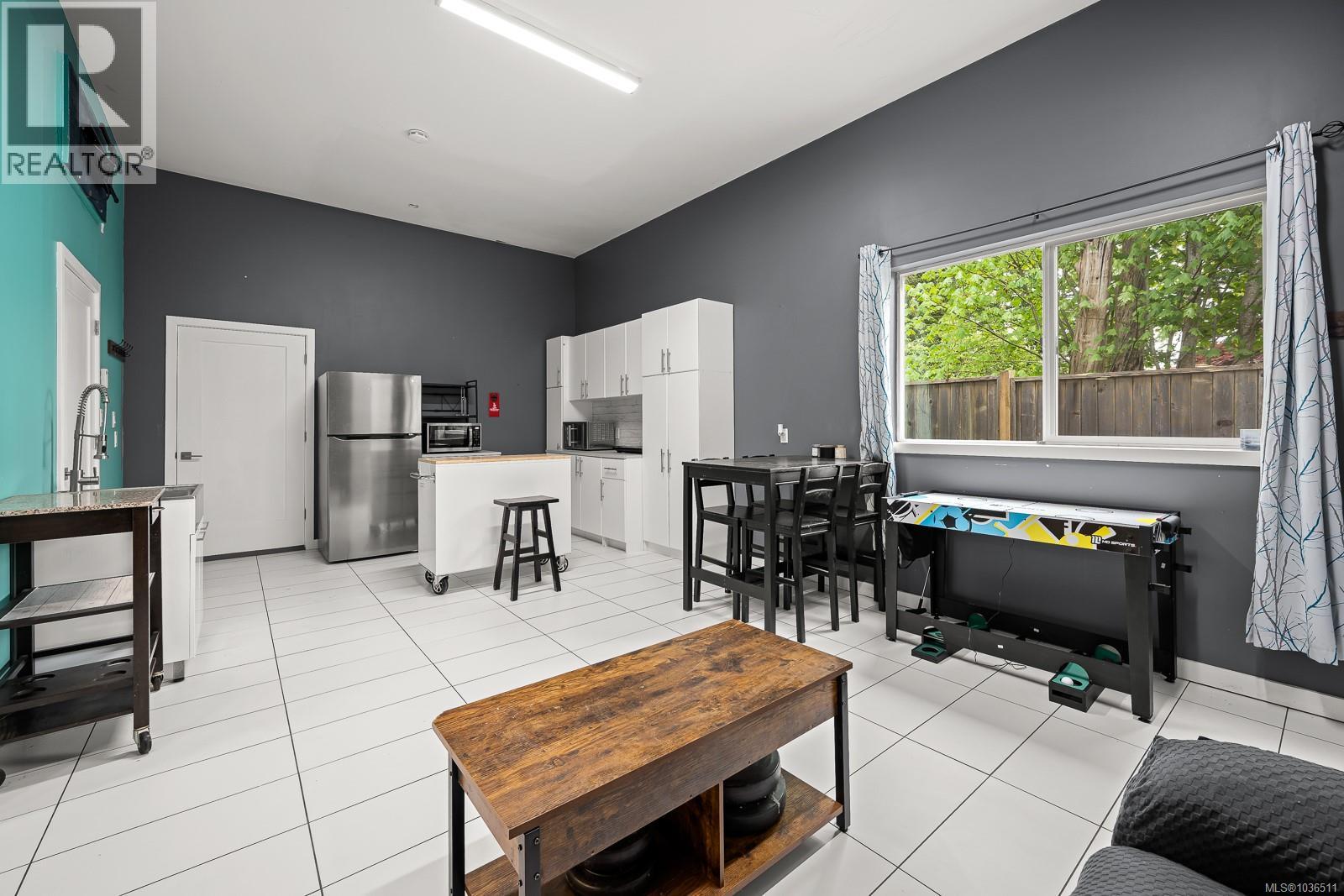 #5 690 Smith Rd - 31