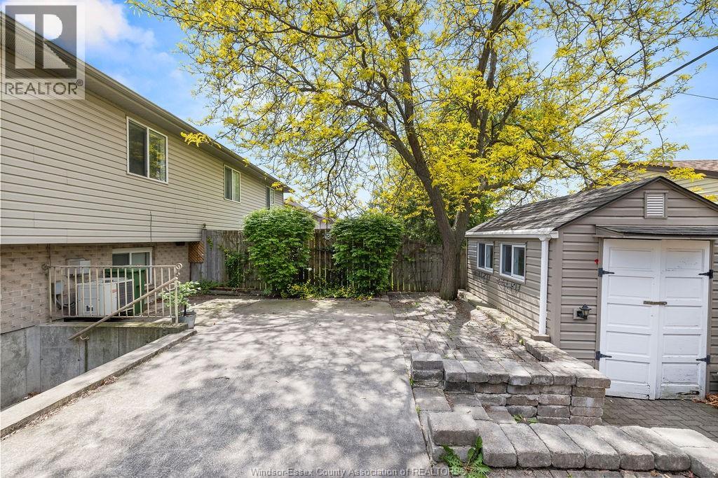 1229 ST. PAUL, Windsor, Ontario, N8S4T6 — Photo 25