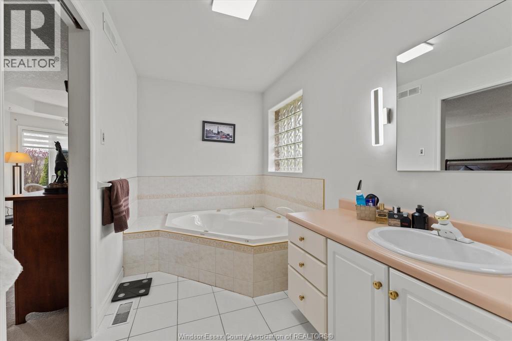 173 CLUBVIEW, Amherstburg, Ontario, N9V3Z1 — Photo 42