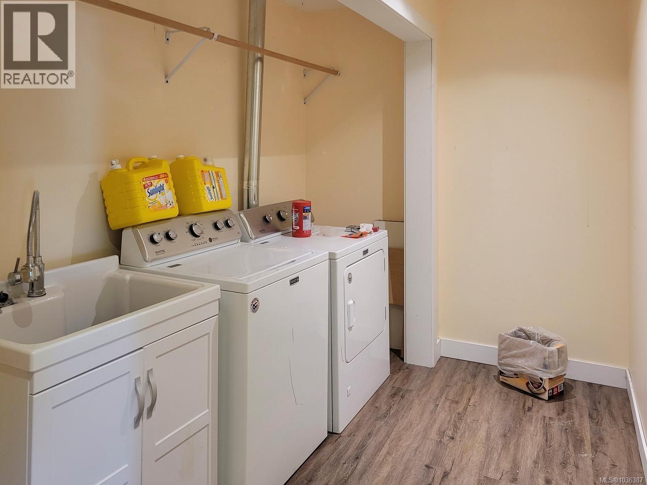 4611 McGill Rd - 10