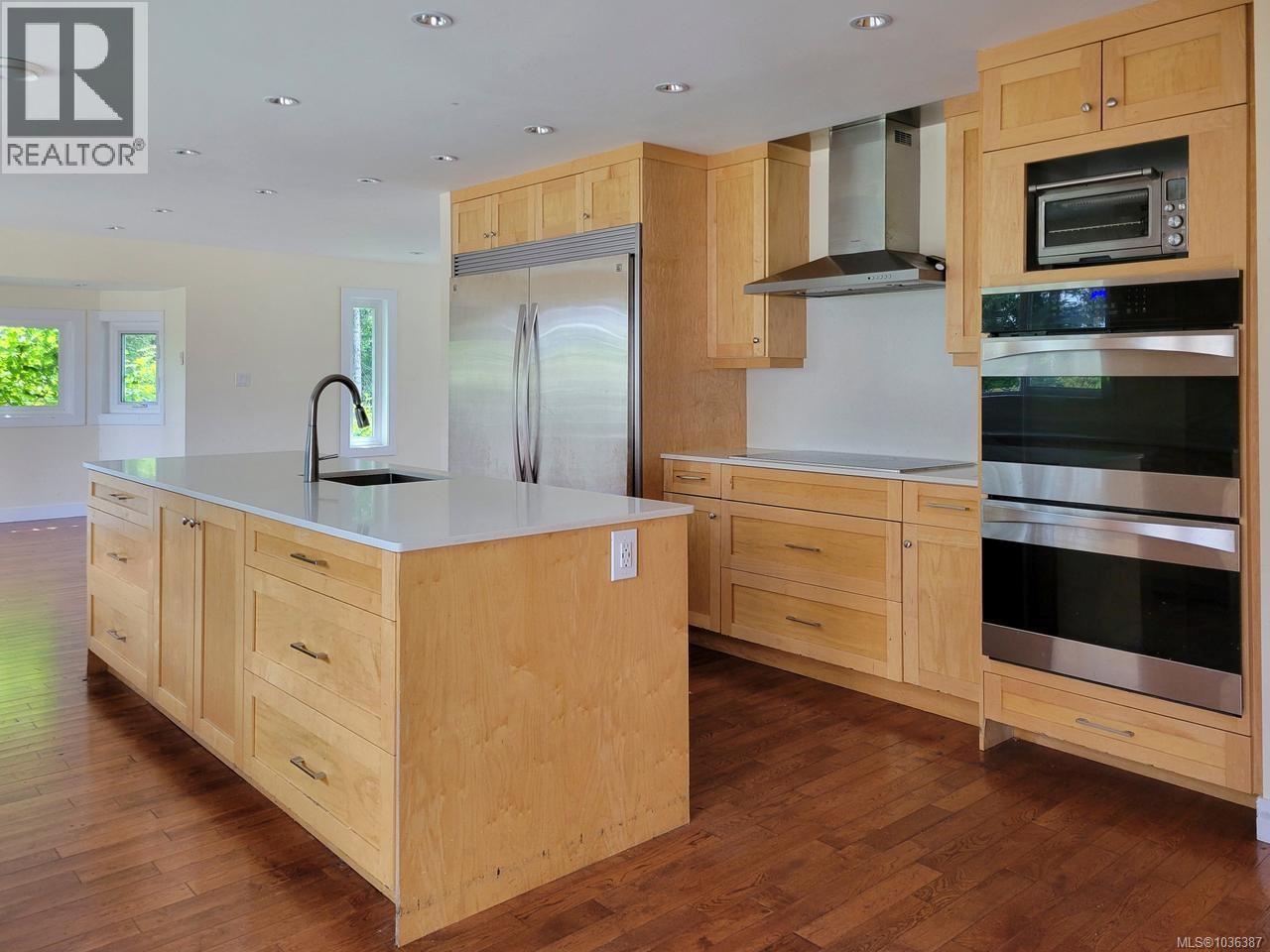 4611 McGill Rd - 3