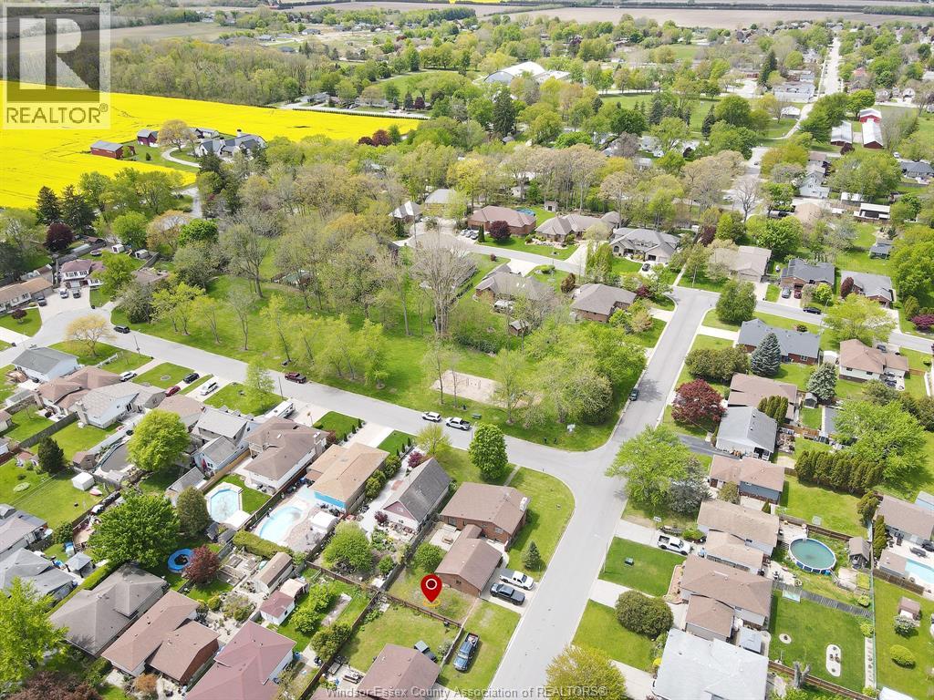 204 PEARSON DRIVE - 40