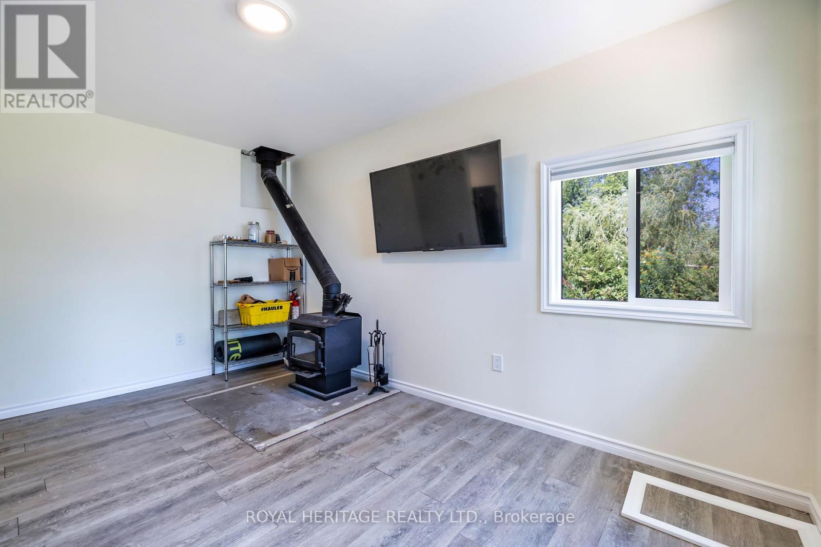 441 HANNAH ROAD N - 28
