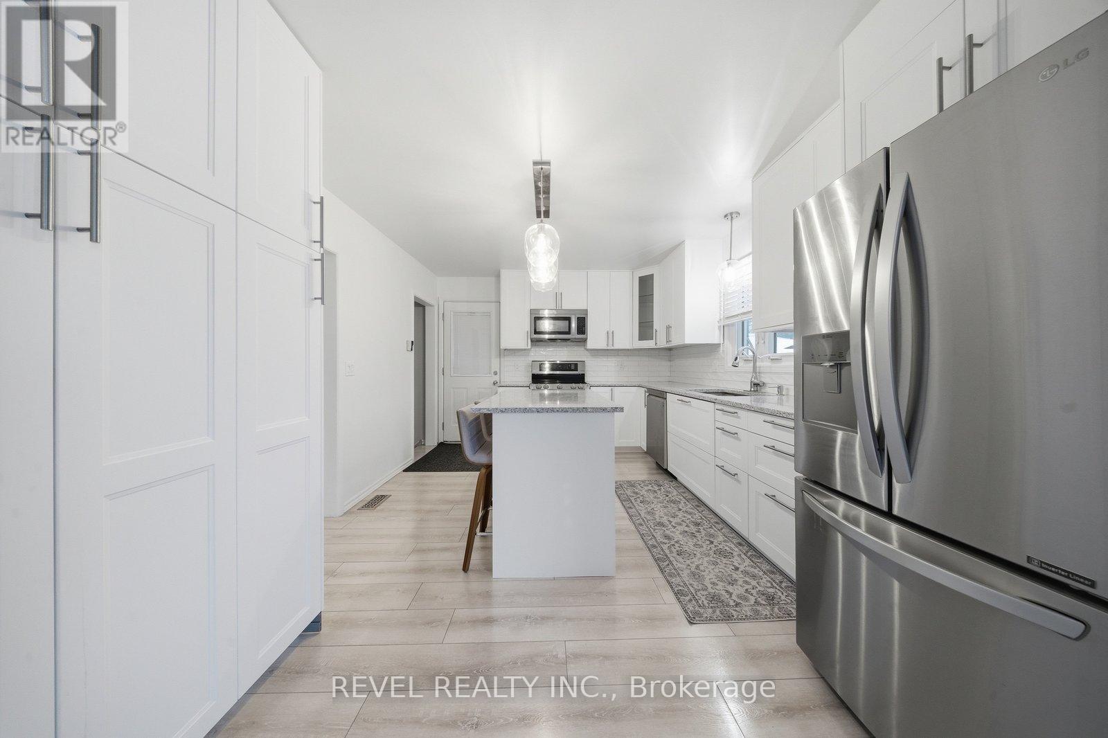 22 PARIS ROAD - 23