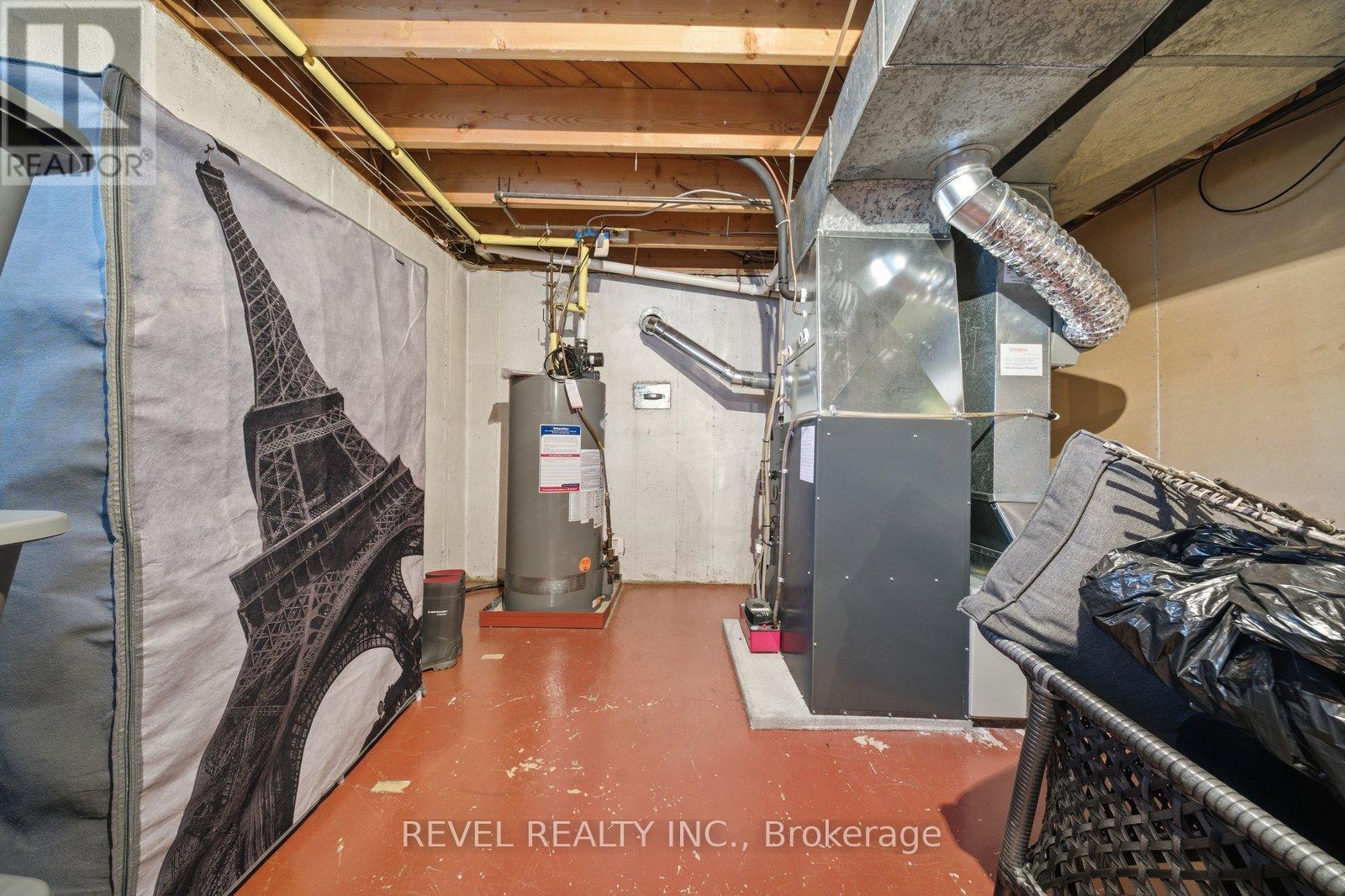 22 PARIS ROAD - 35