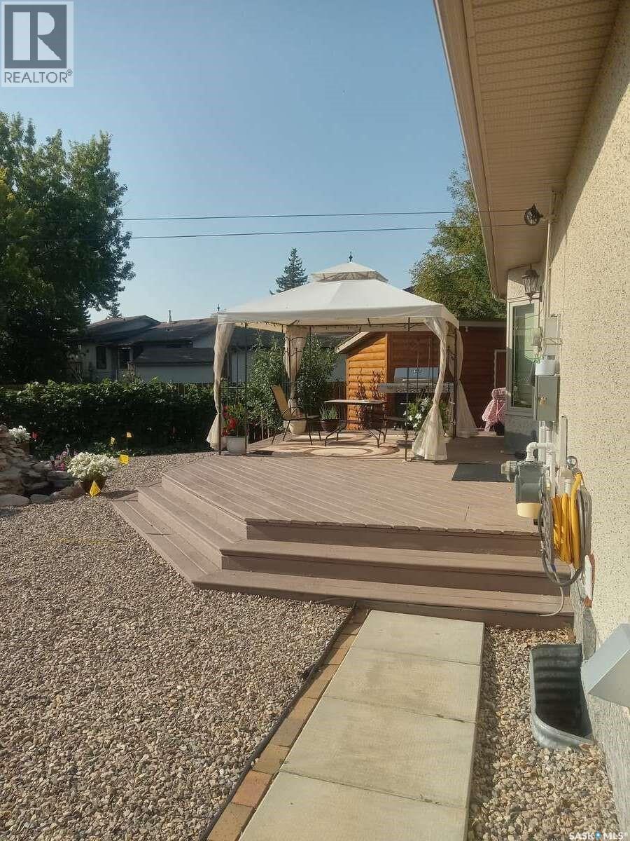 819 Morris CRESCENT N - 20