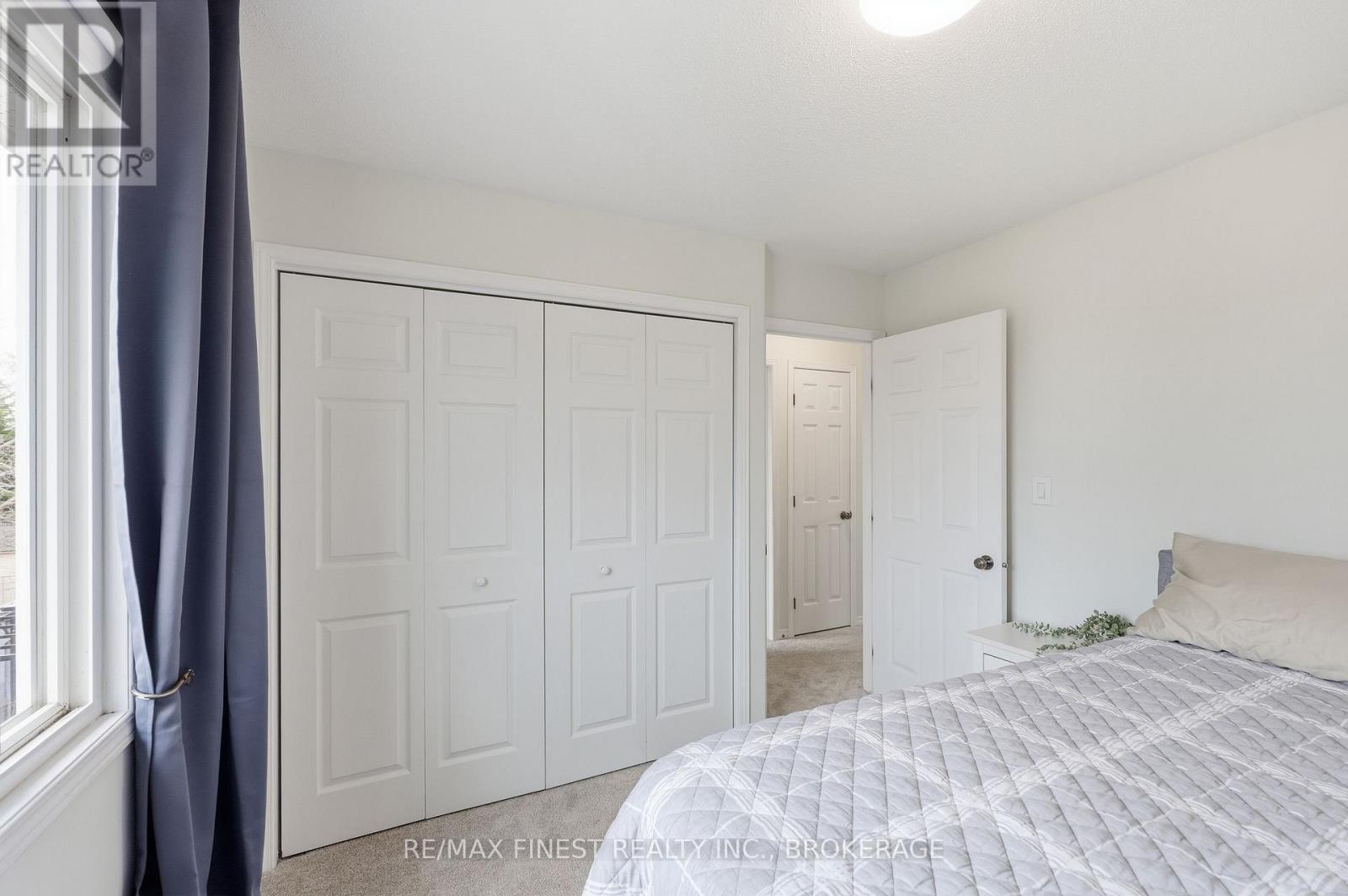 976 BLUFFWOOD AVENUE - 28