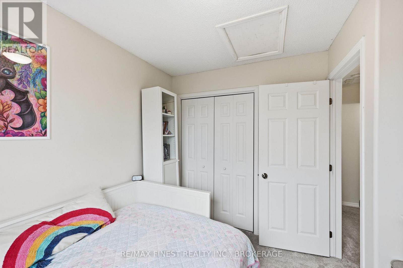 976 BLUFFWOOD AVENUE - 30