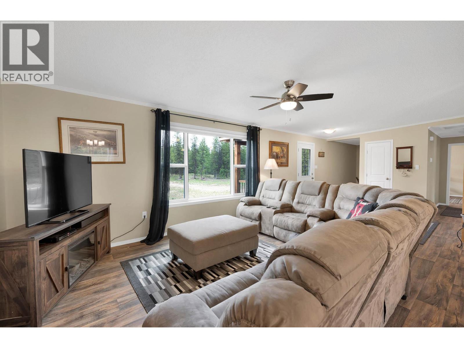 3090 Buffalo Springs Road, Barriere