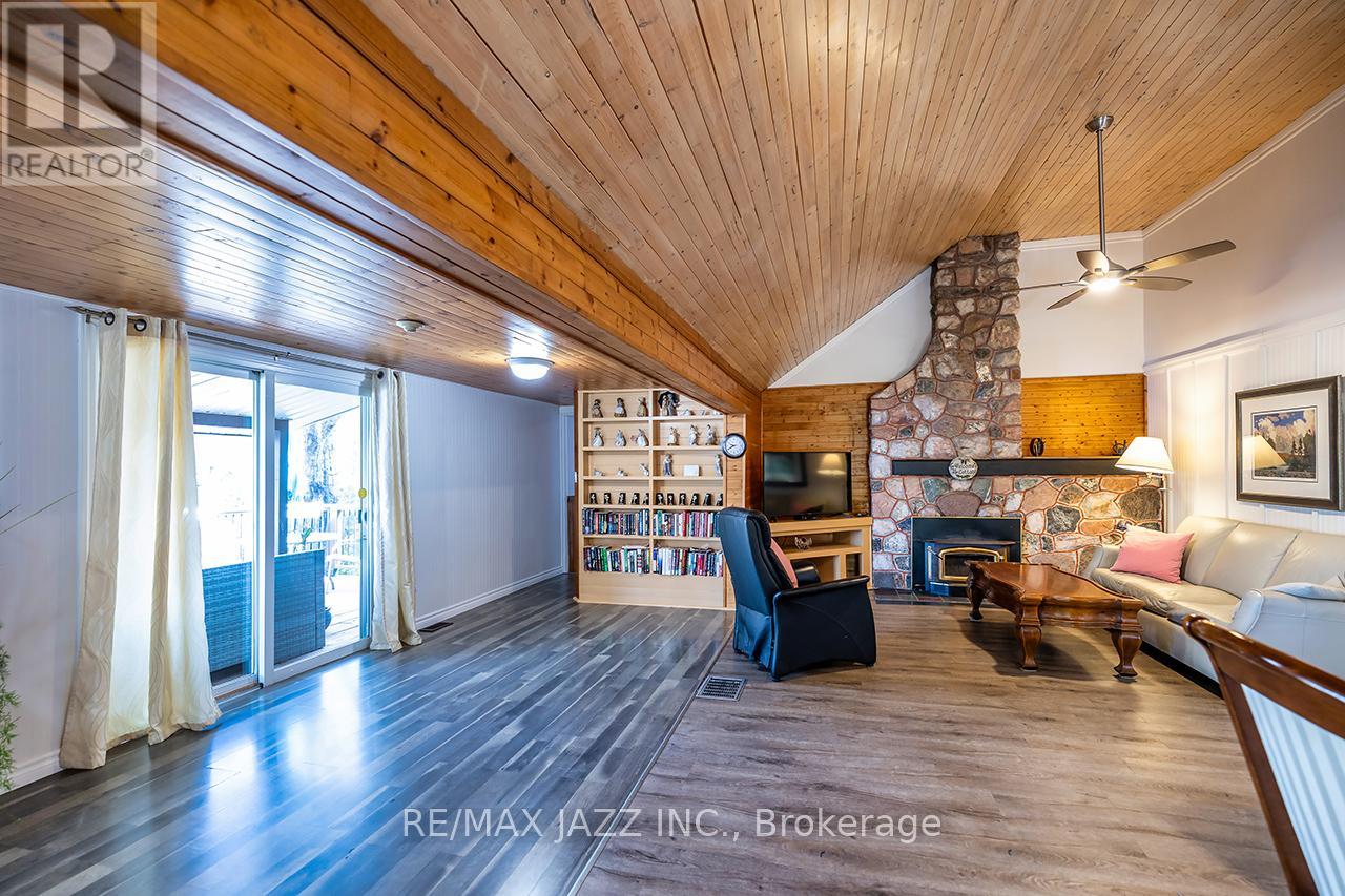 37343 HIGHWAY 62 N - 21