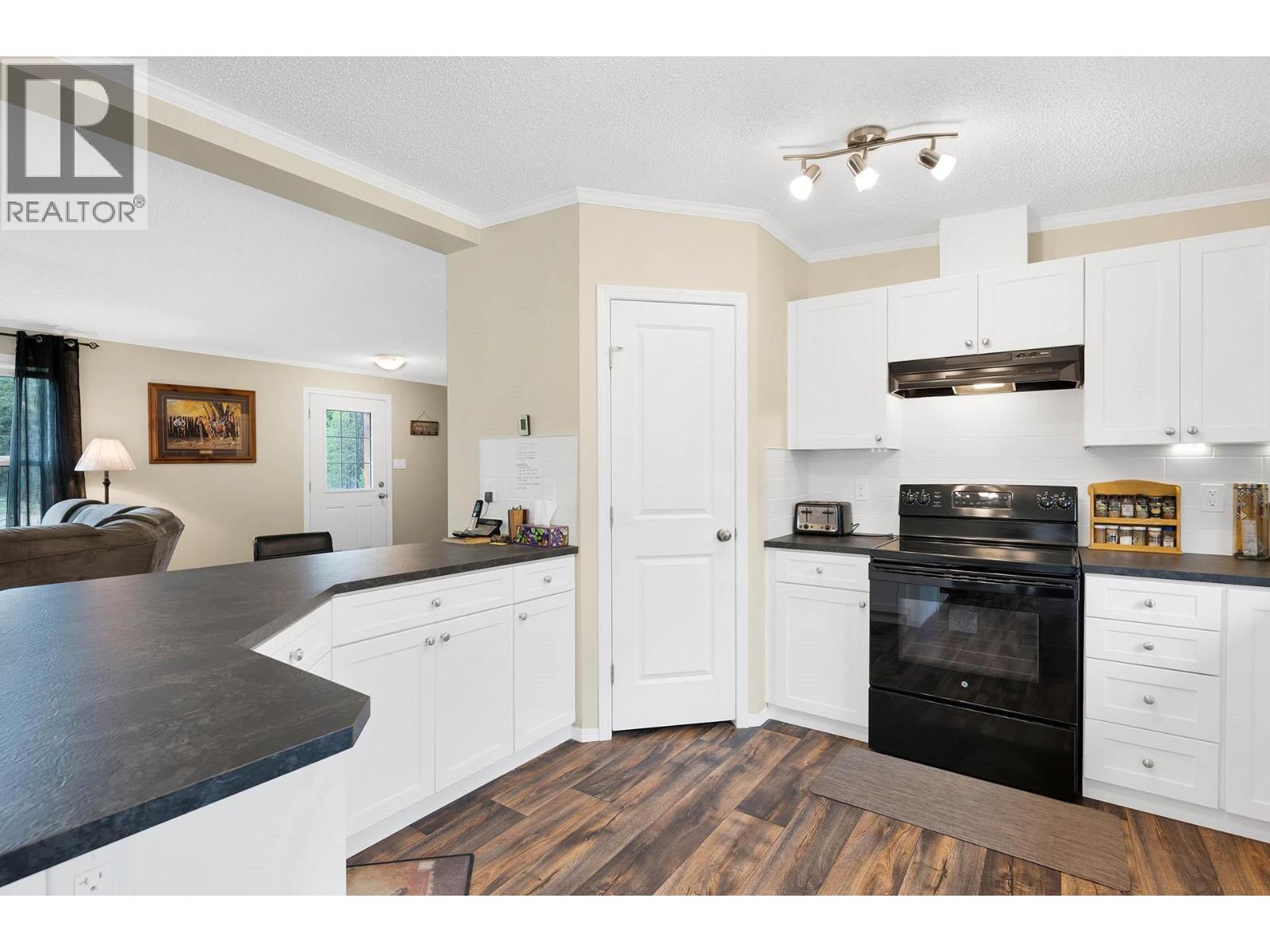 3090 Buffalo Springs Road, Barriere