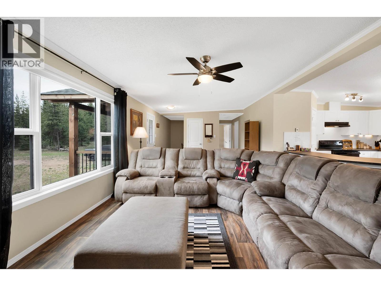3090 Buffalo Springs Road, Barriere