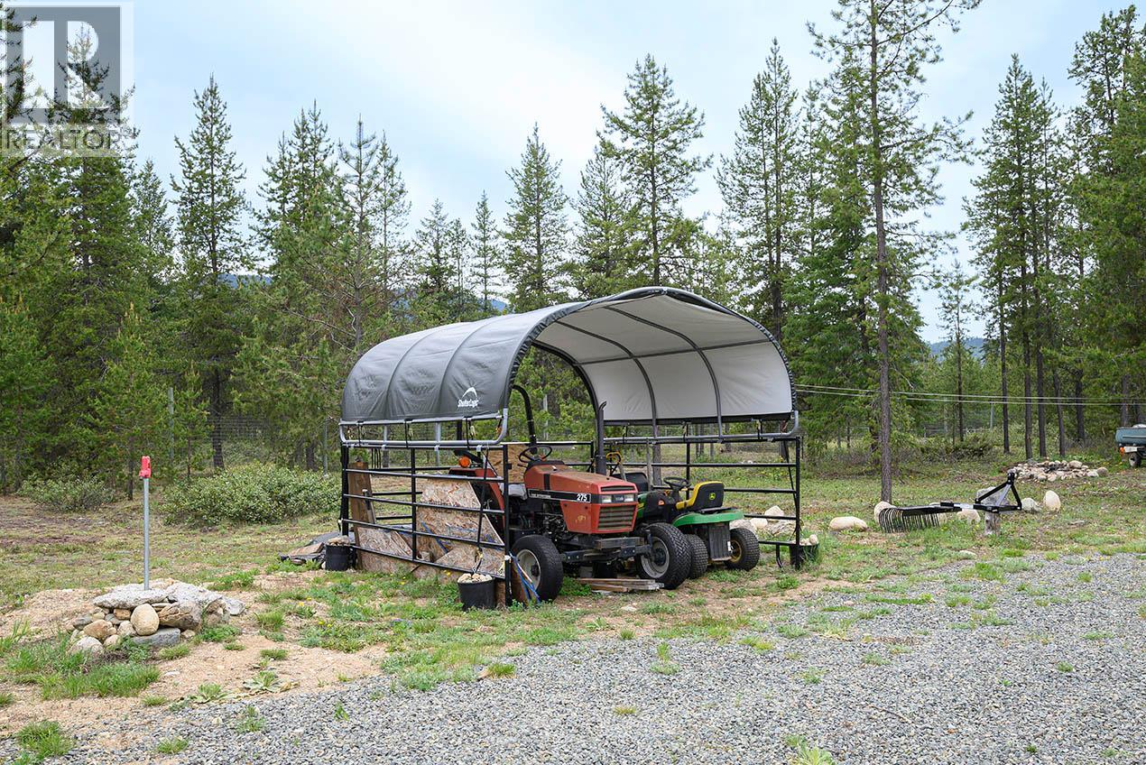 3090 Buffalo Springs Road, Barriere