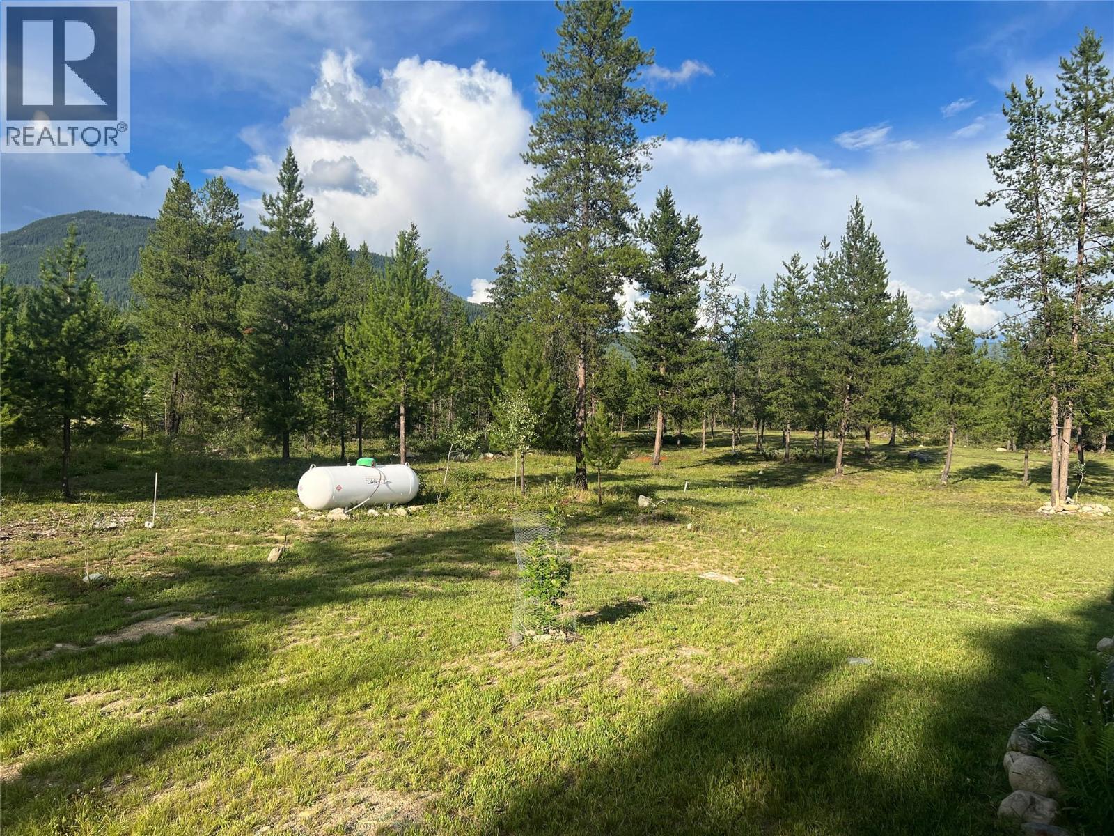 3090 Buffalo Springs Road, Barriere
