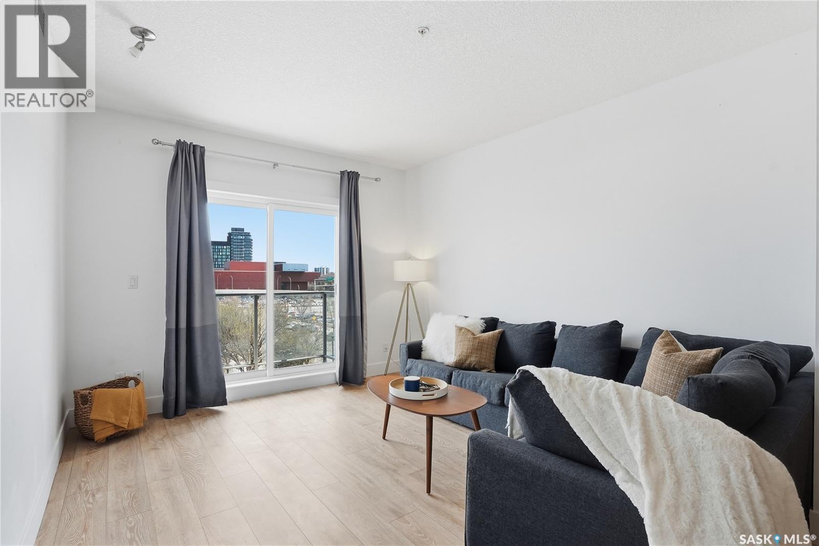#310 409 B AVENUE S - 12