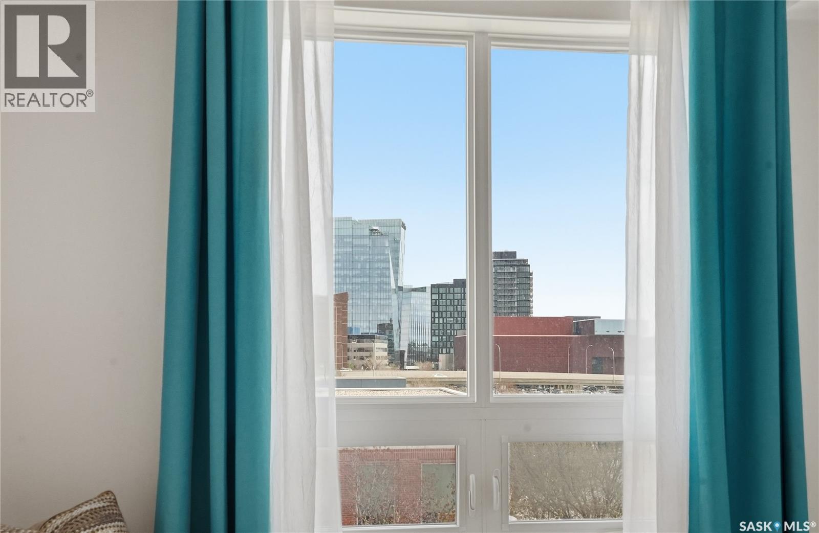 #310 409 B AVENUE S - 23