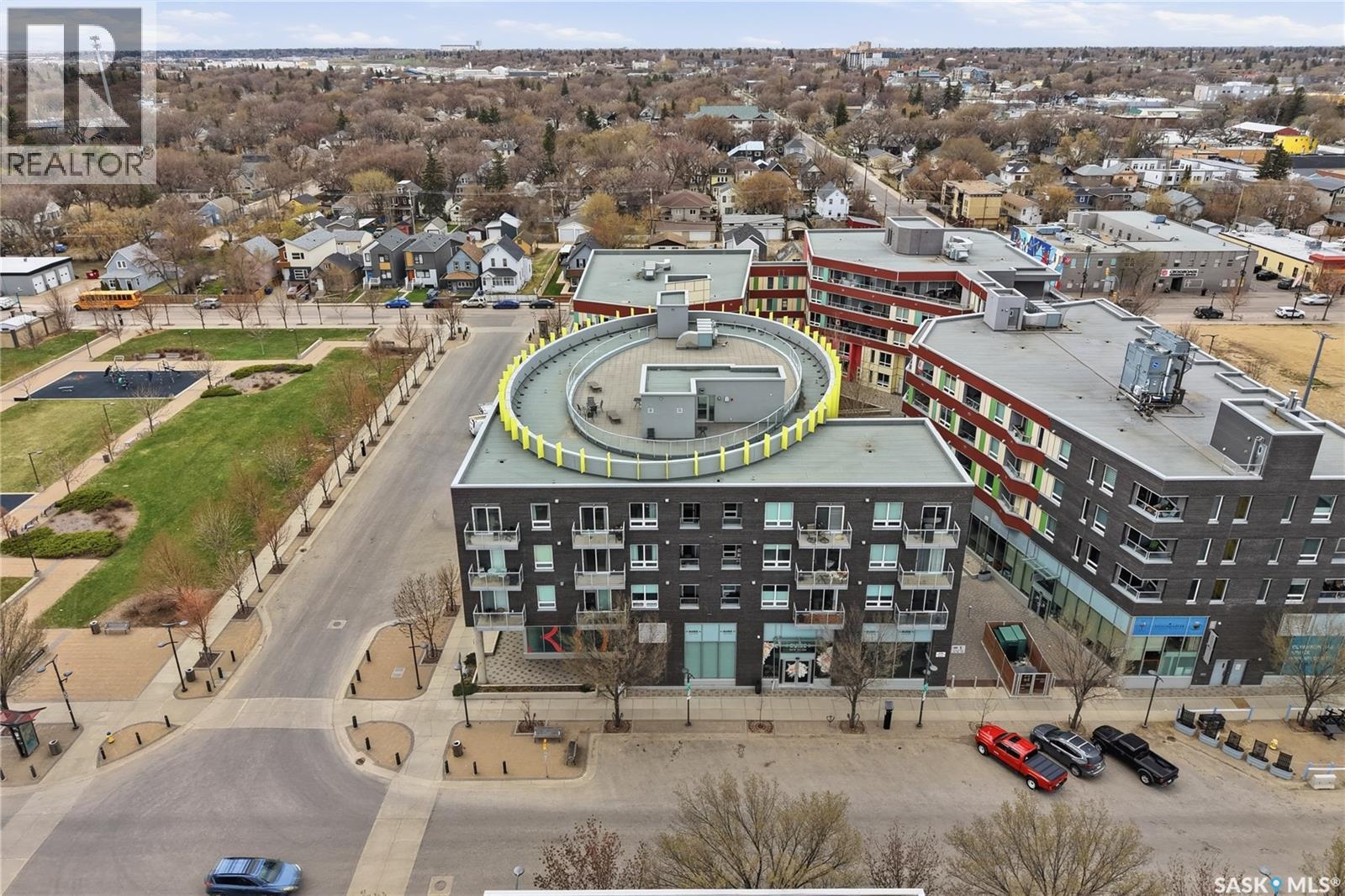 #310 409 B AVENUE S - 42