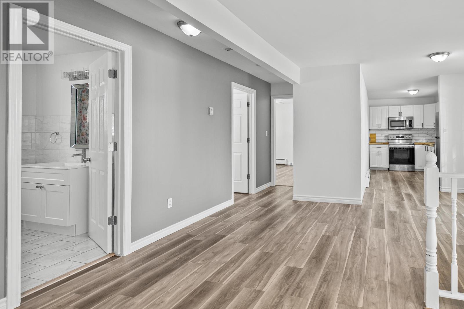 44 Westcomb Crescent - 8