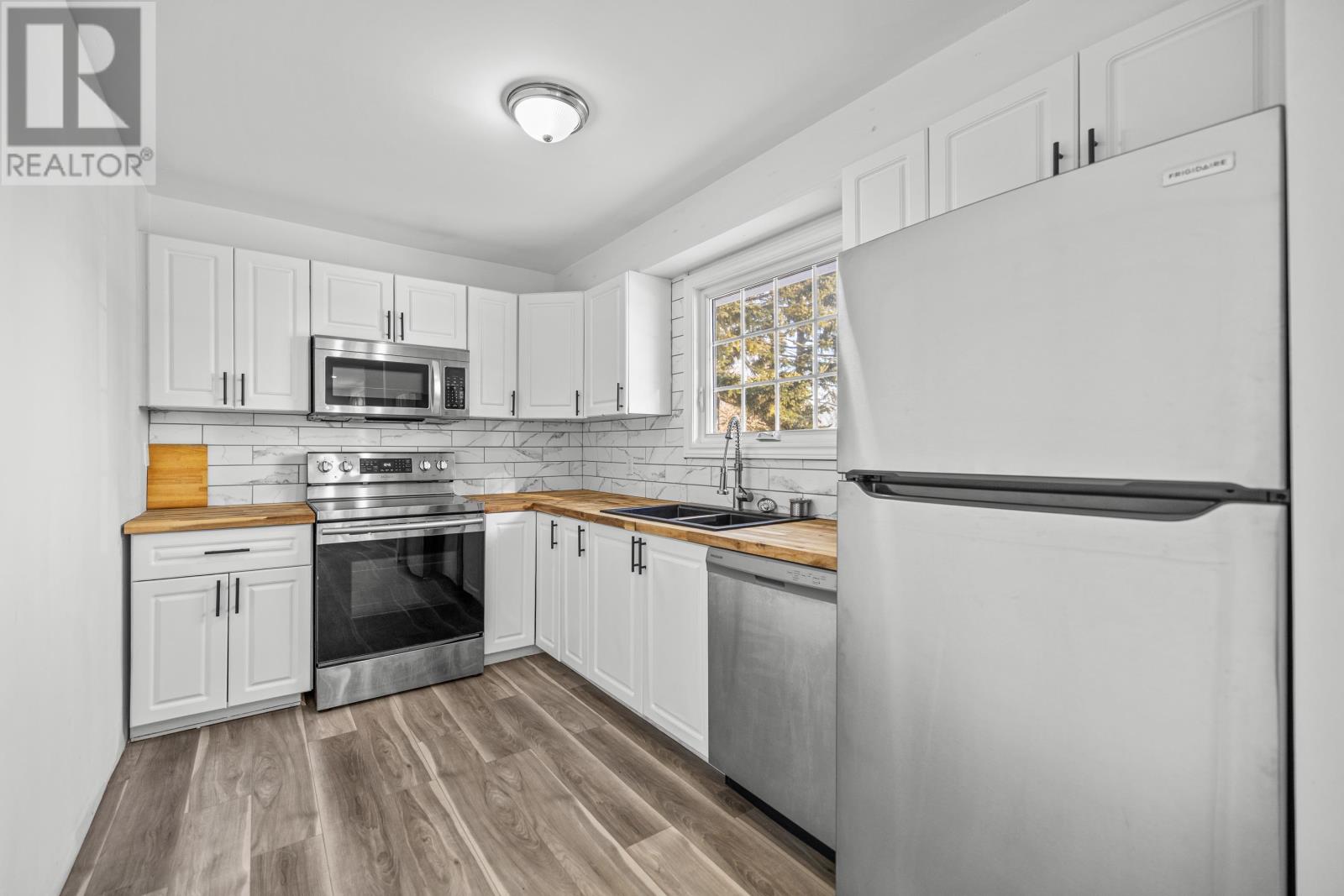 44 Westcomb Crescent - 10