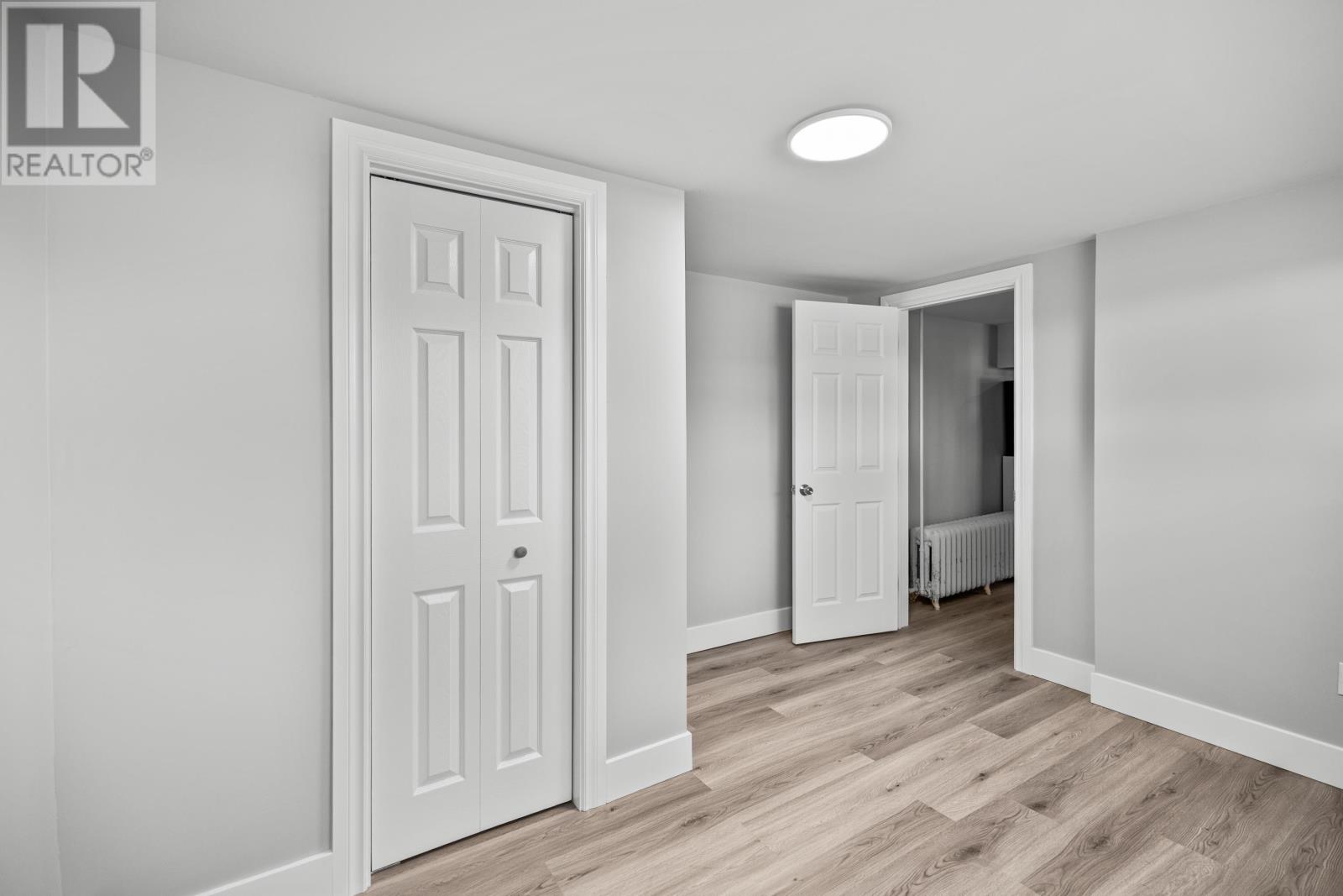 44 Westcomb Crescent - 26