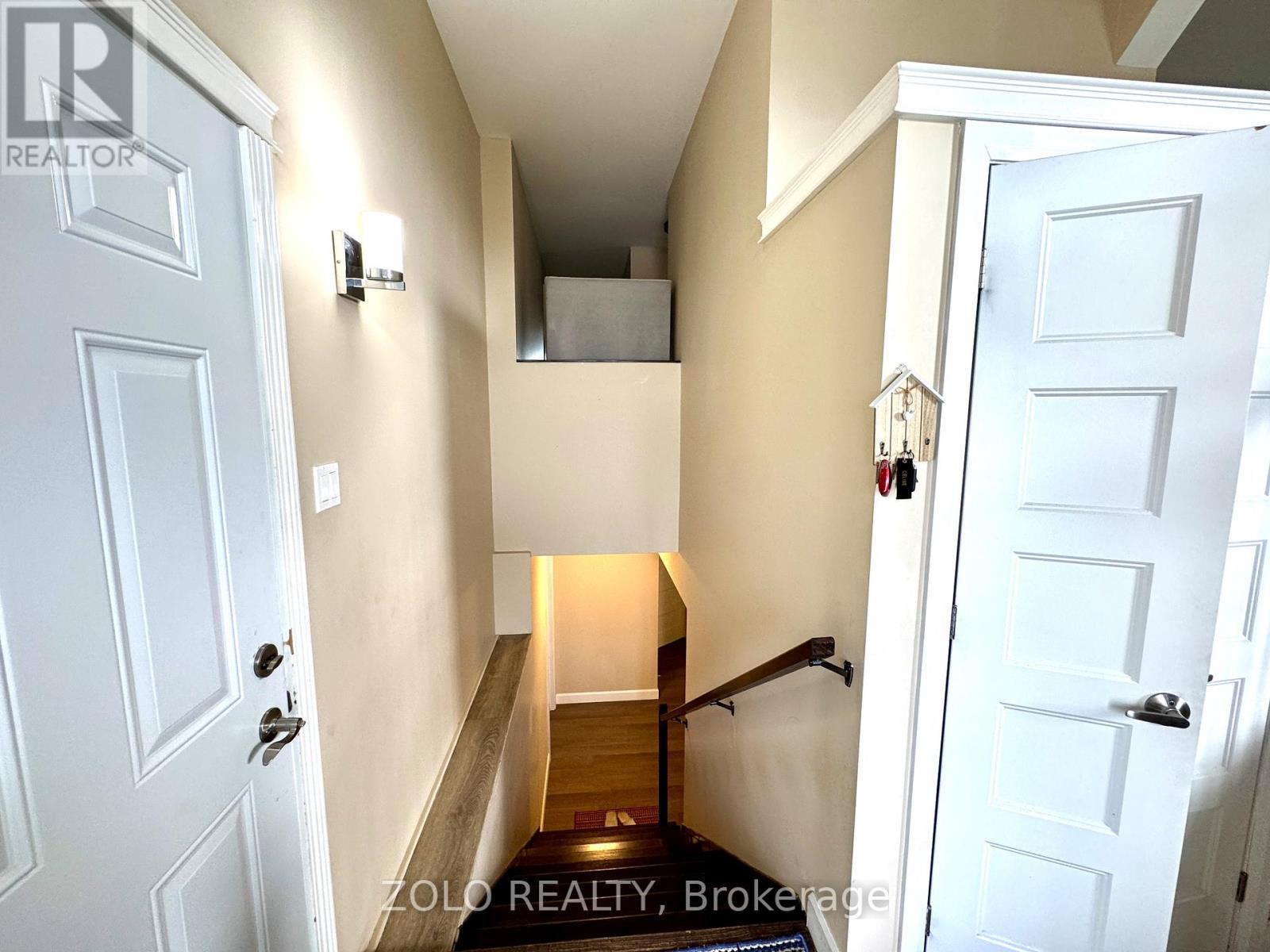 212 BELLWOOD DRIVE - 17