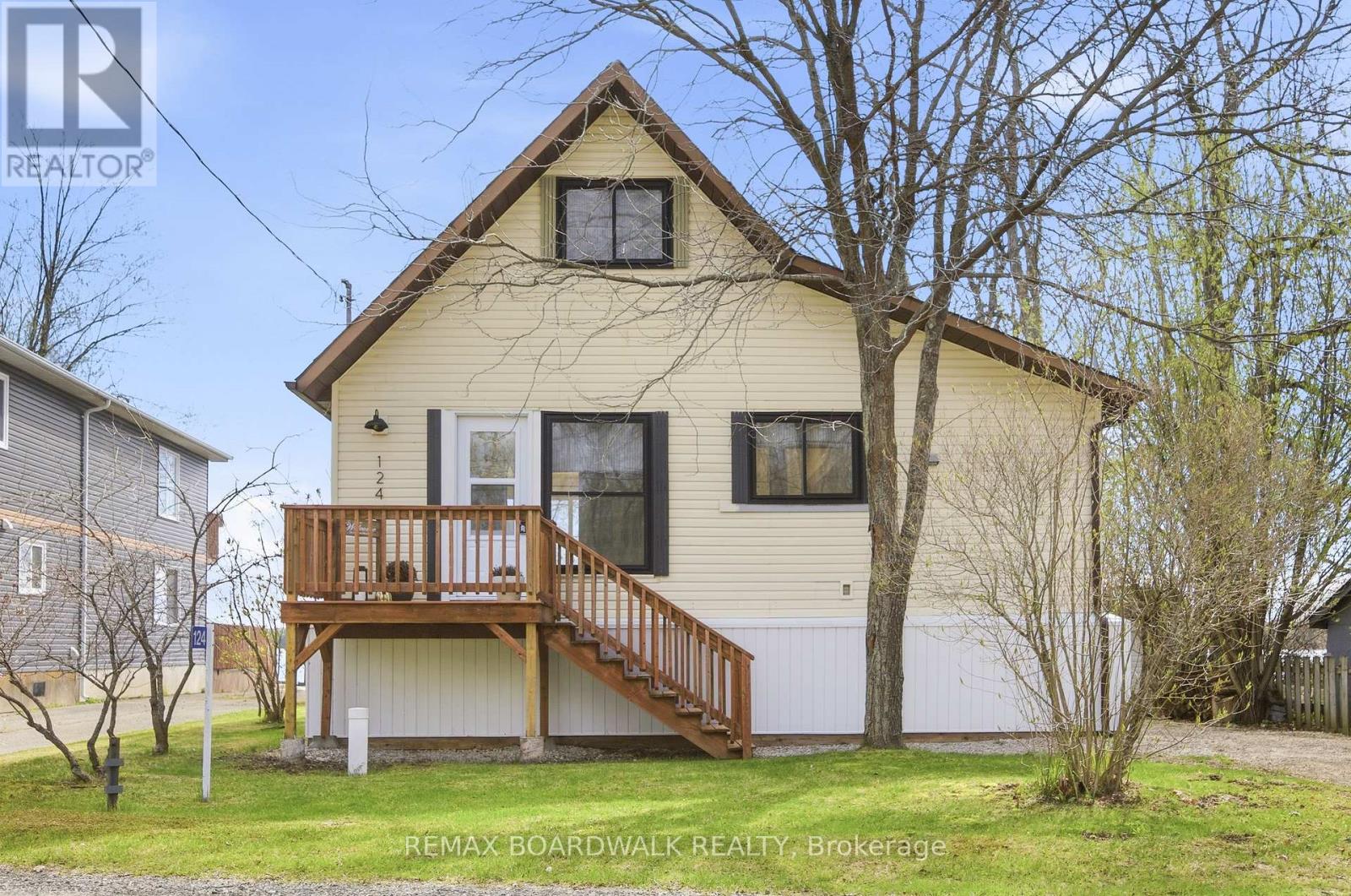 124 MCCULLOUGH'S LANDING ROAD - 4