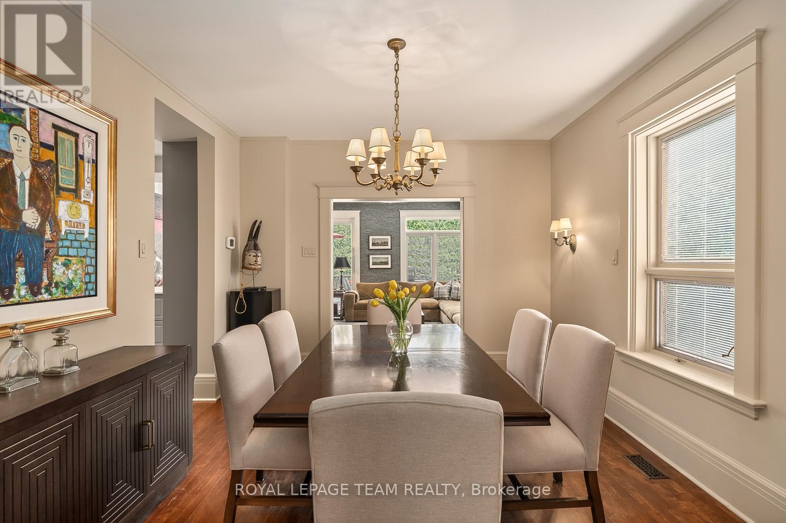 46 IVY CRESCENT - 11