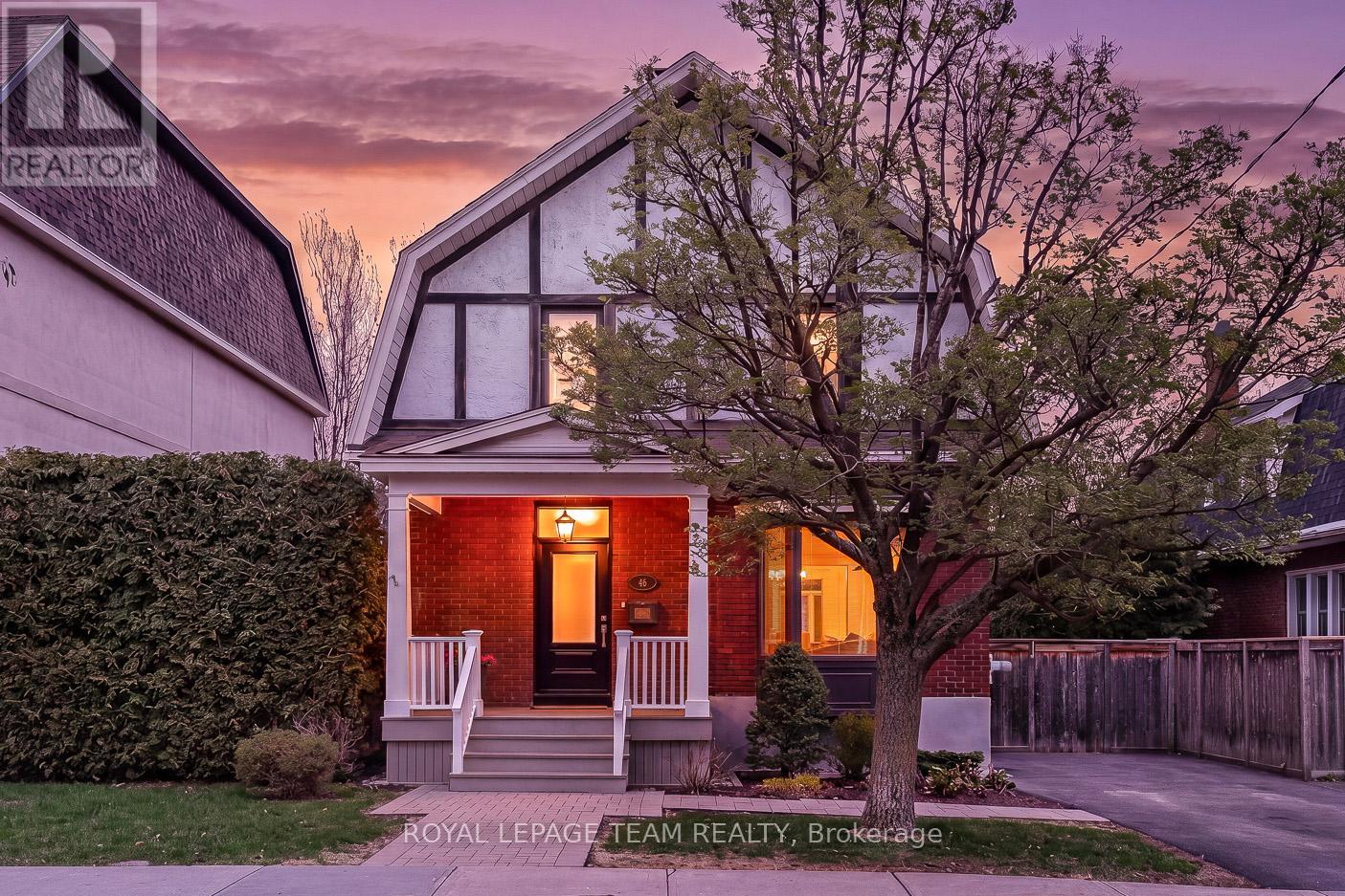 46 IVY CRESCENT - 46