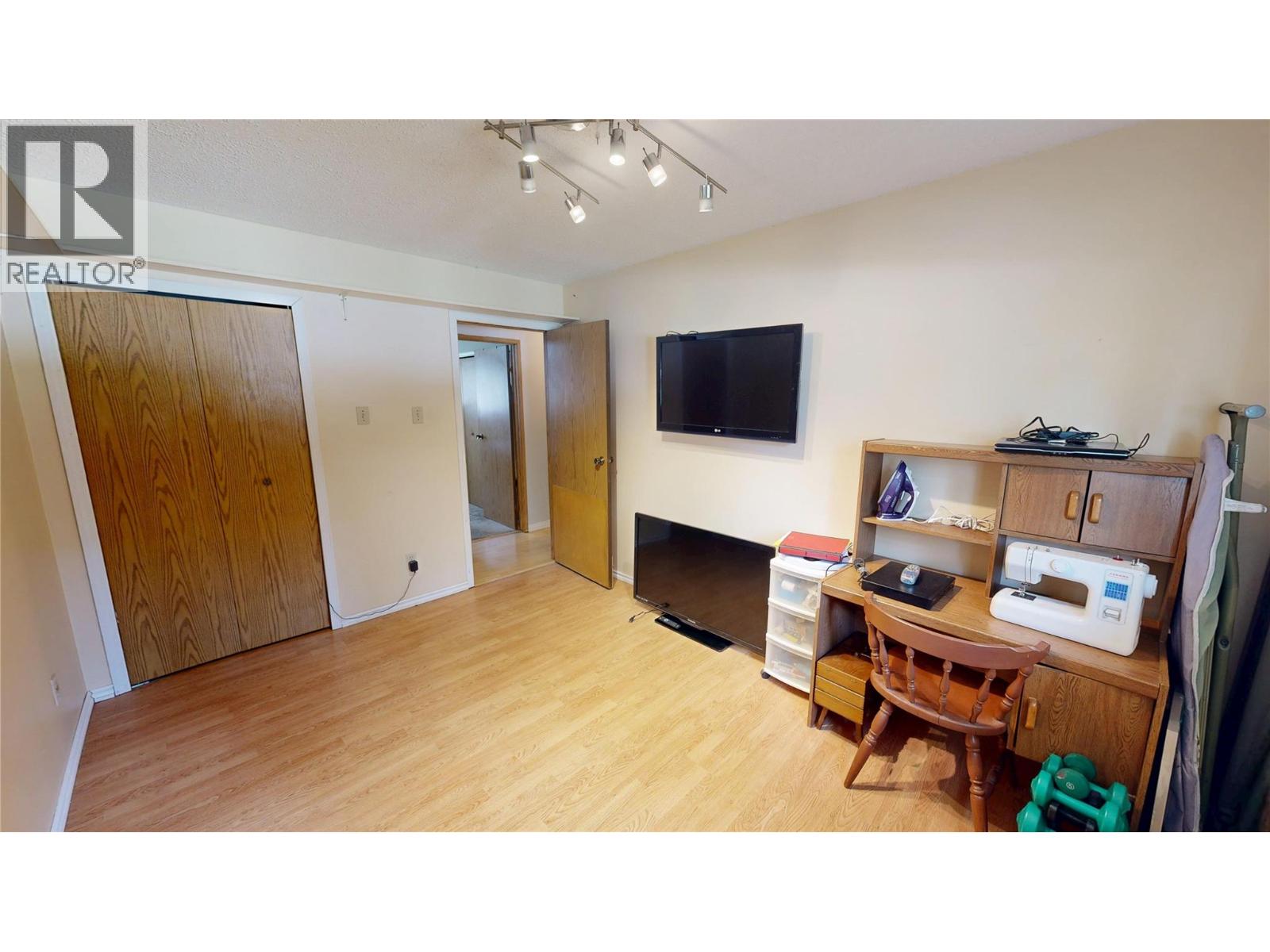 4835 Purcell Avenue - 19