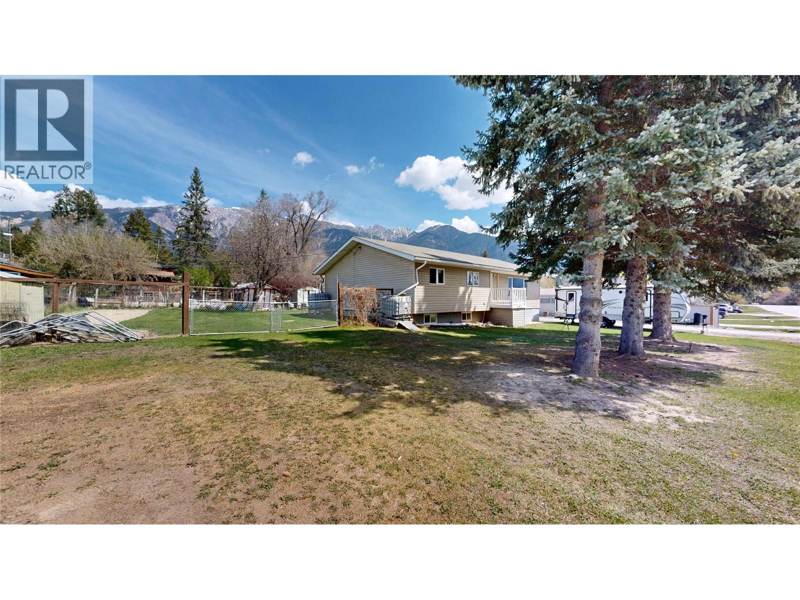 4835 Purcell Avenue - 2