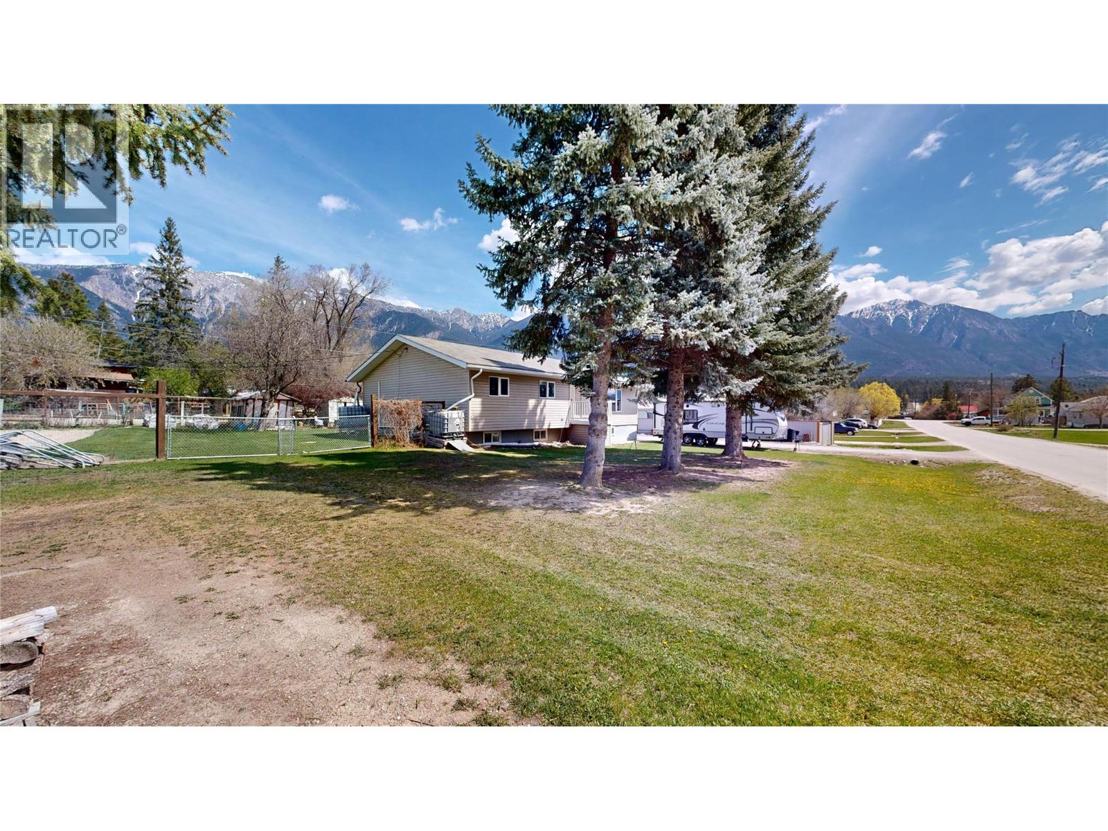 4835 Purcell Avenue - 31