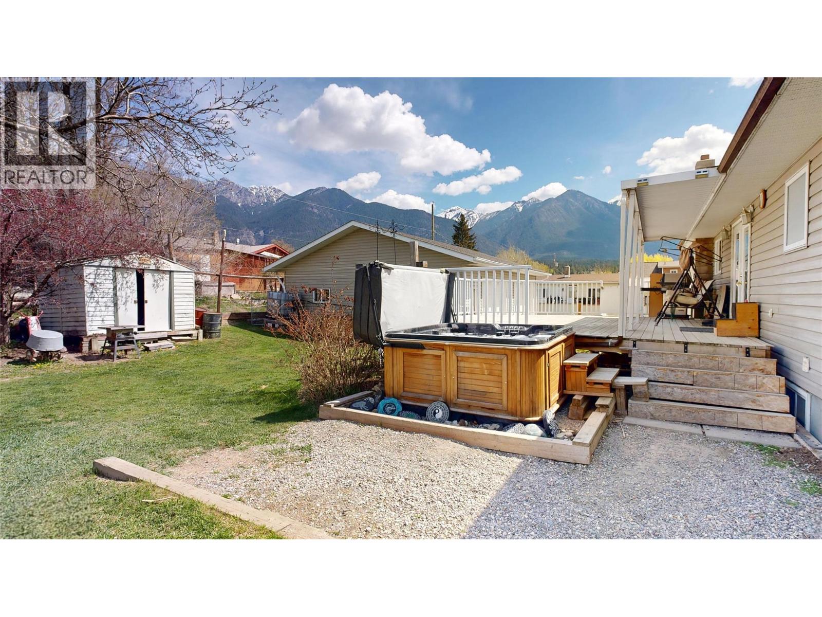 4835 Purcell Avenue - 40